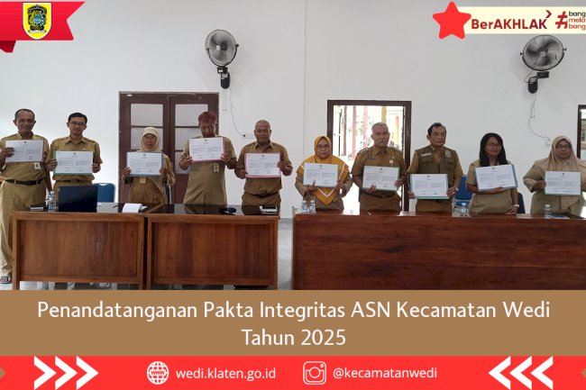 ASN Kecamatan Wedi Tandatangani Pakta Integritas Tahun 2025 