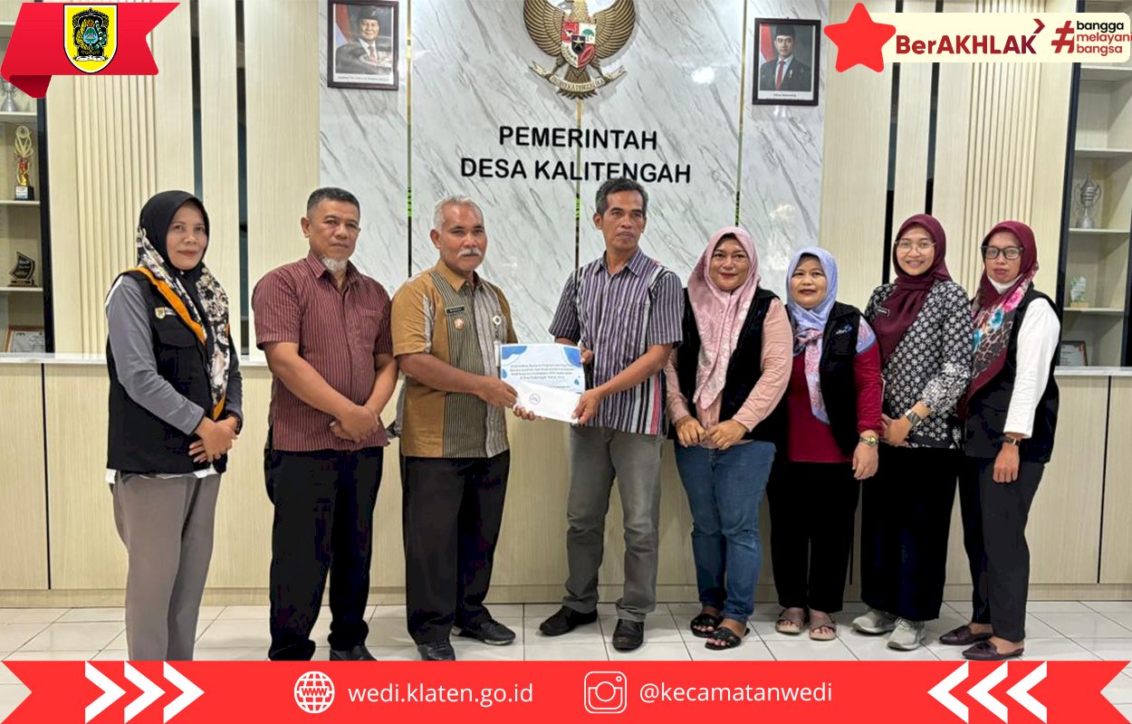 Gotong Royong Cegah Stunting, Pemerintah Kecamatan Wedi Bangun Jamban Keluarga di Kalitengah