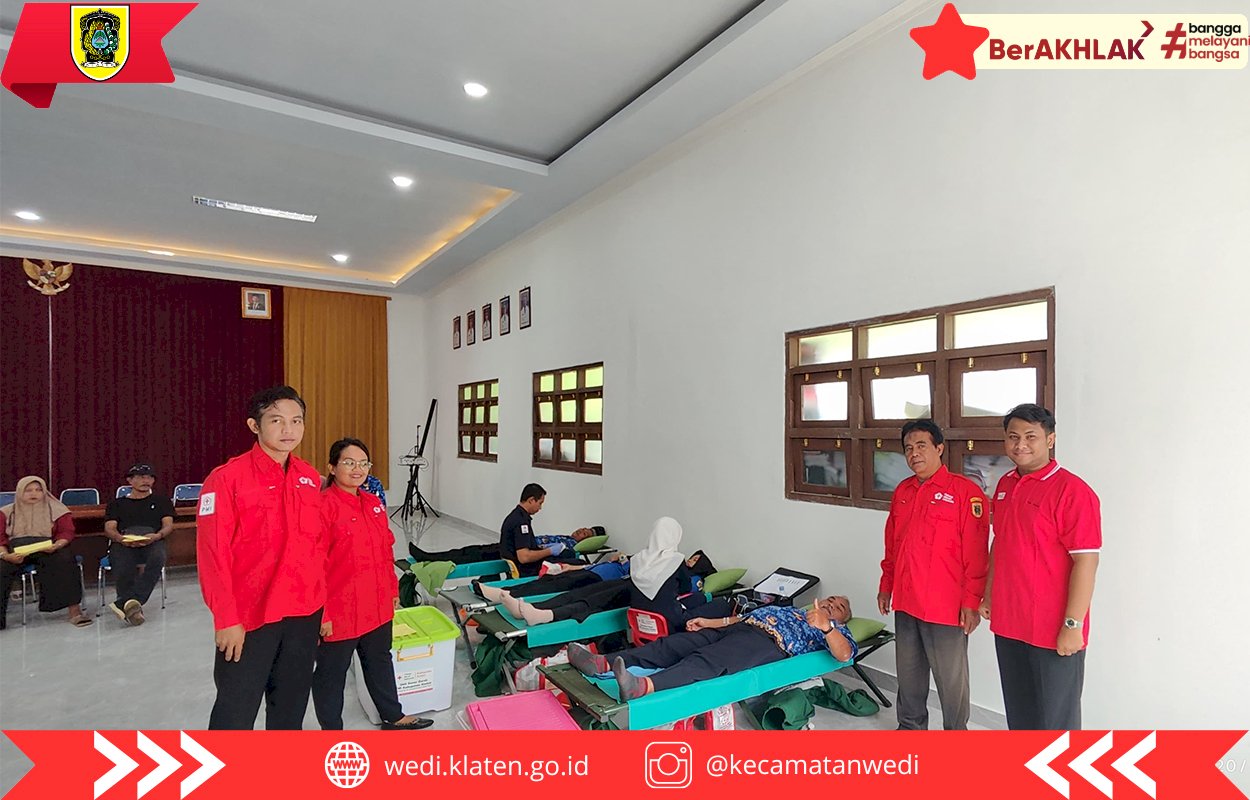 Sinergi Kemanusiaan di Wedi: PMI dan Pemerintah Kecamatan Wedi Gelar Donor Darah Semarakkan Harkitnas